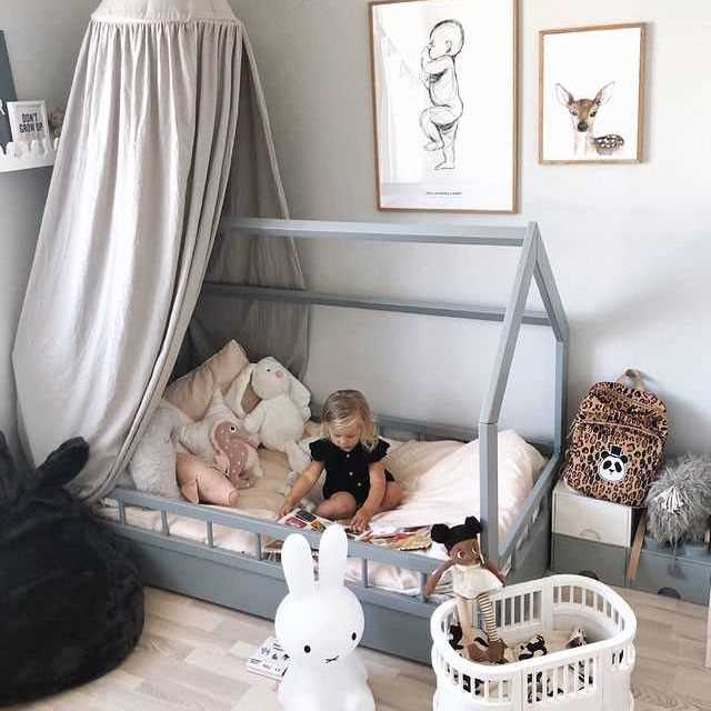 Furnishing in the children's room